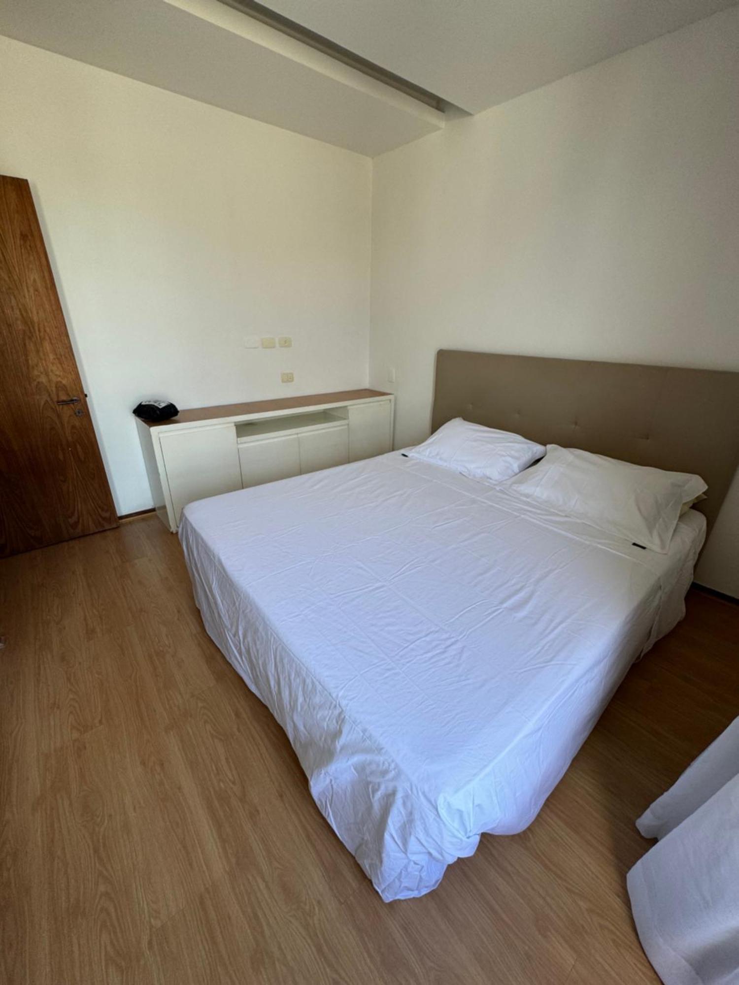 Simple Flat With Pool And Sea View In Leblon Rio de Janeiro
